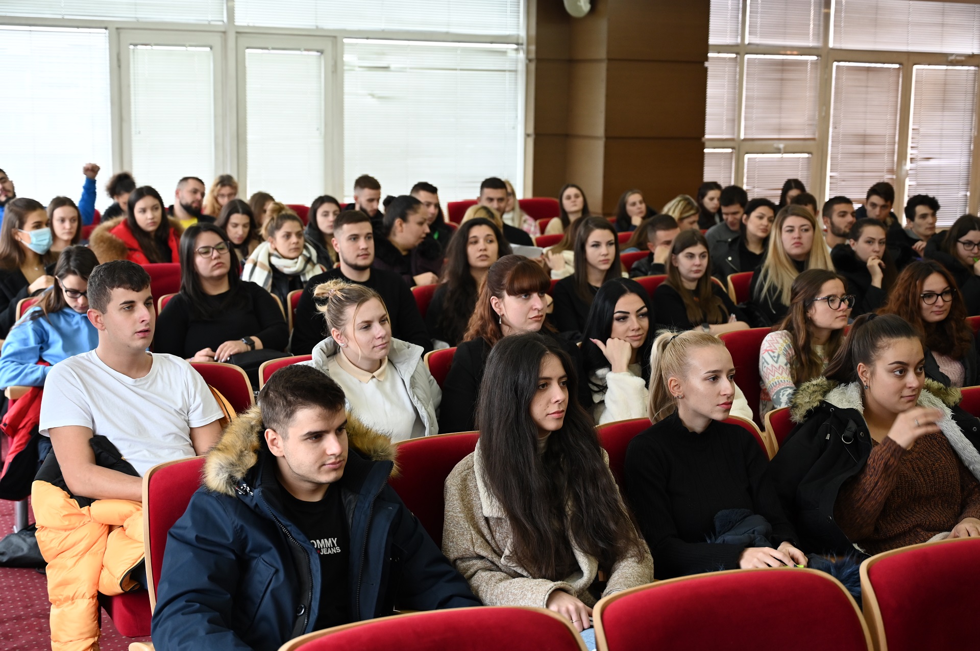 УНСС :: Лекция на съветника по образователните въпроси към посолството ...
